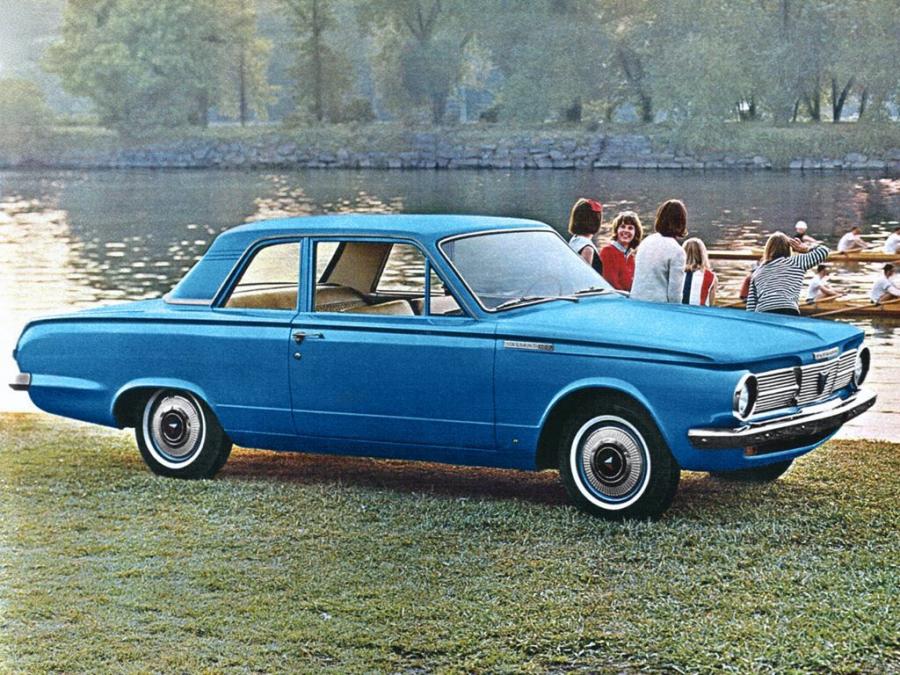  Plymouth Valiant V-100 2-Door Sedan 1965 года  (фото 2 из 2)